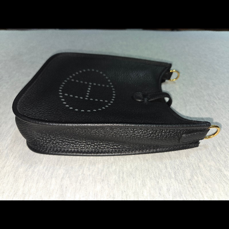 愛馬仕 HERMÈS

Evelyne 16 mini Evelyne-3