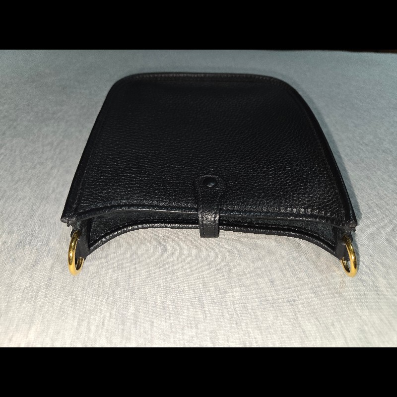 愛馬仕 HERMÈS

Evelyne 16 mini Evelyne-8