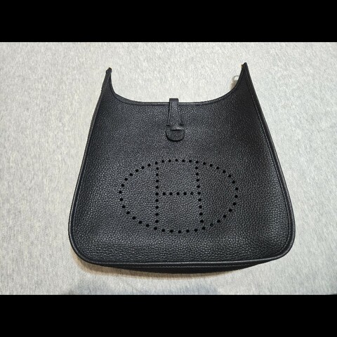 愛馬仕 Hermès
Evelyne 29