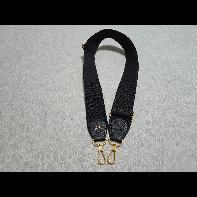 愛馬仕 Hermès
Evelyne 29-27