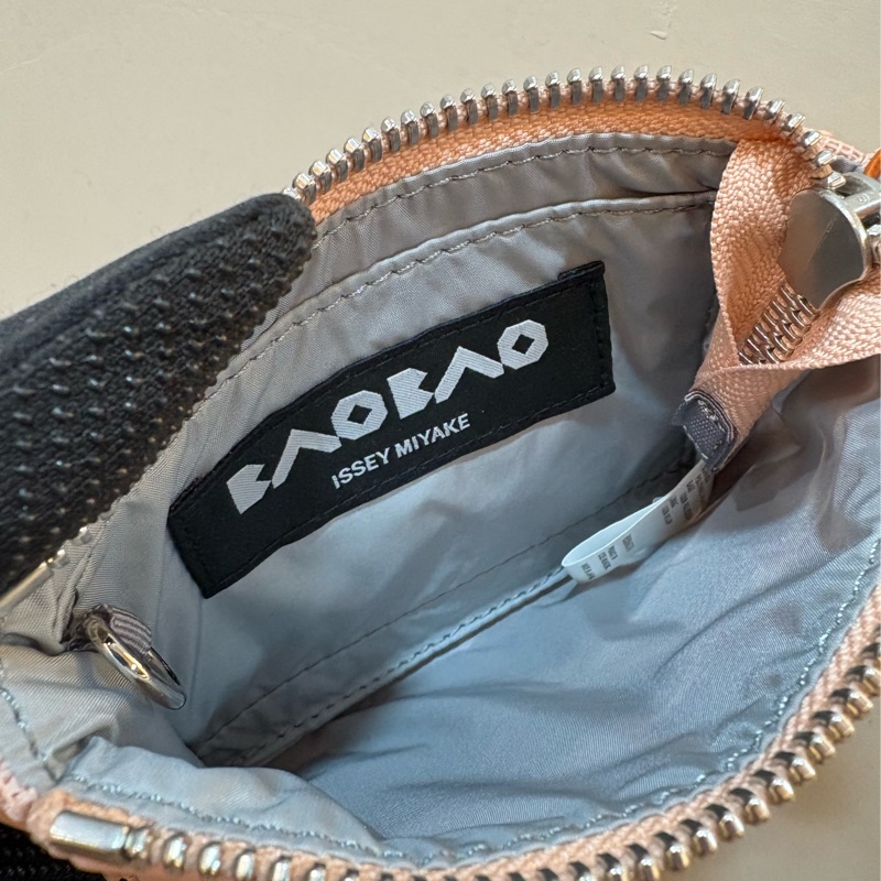 三宅一生 粉色四格拉鍊零錢包-4