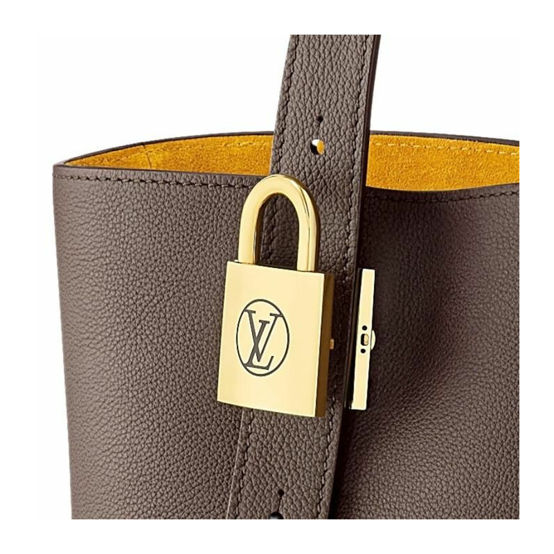 LOUIS VUITTON Low Key Cabas MM M12916-9