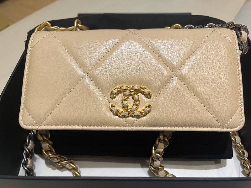 Chanel 19 woc 米白-4