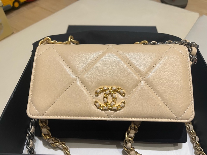 Chanel 19 woc 米白-5
