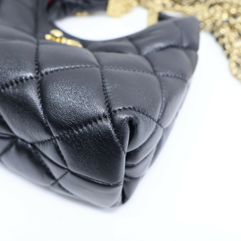 黑色羊皮 Mini Hobo 肩背包【CHANEL 香奈兒】 AS4966-8