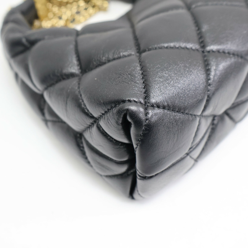 黑色羊皮 Mini Hobo 肩背包【CHANEL 香奈兒】 AS4966-11