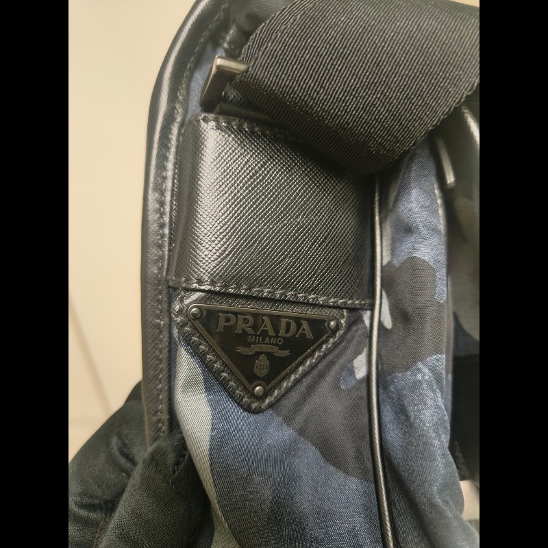 🔥年終狂降🔥【限時降價只到12/31（原23,800）】【8成新】㊣✨PRADA✨普拉達 藍色 迷彩 帆布 皮革 口袋 郵差包 肩背包 斜背包 /二手包/二手精品🌳二手樹屋🌳-25