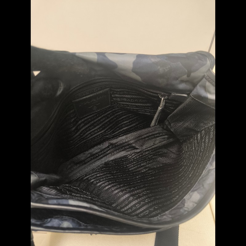 🔥年終狂降🔥【限時降價只到12/31（原23,800）】【8成新】㊣✨PRADA✨普拉達 藍色 迷彩 帆布 皮革 口袋 郵差包 肩背包 斜背包 /二手包/二手精品🌳二手樹屋🌳-39