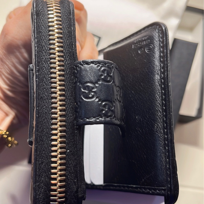 GUCCI近九成新短夾-2