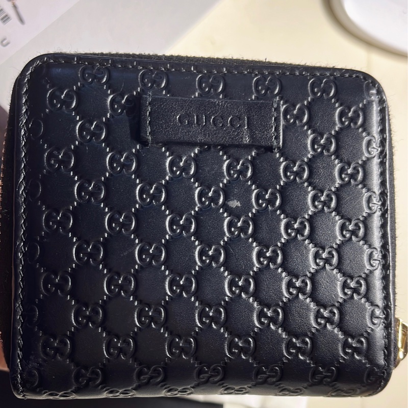 GUCCI近九成新短夾-6