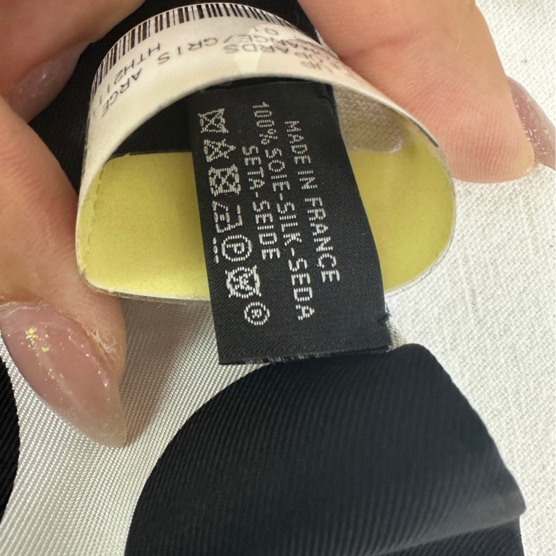 愛馬仕「花豹成雙」Twill up絲巾 全新 尺寸：11*85 全新-3