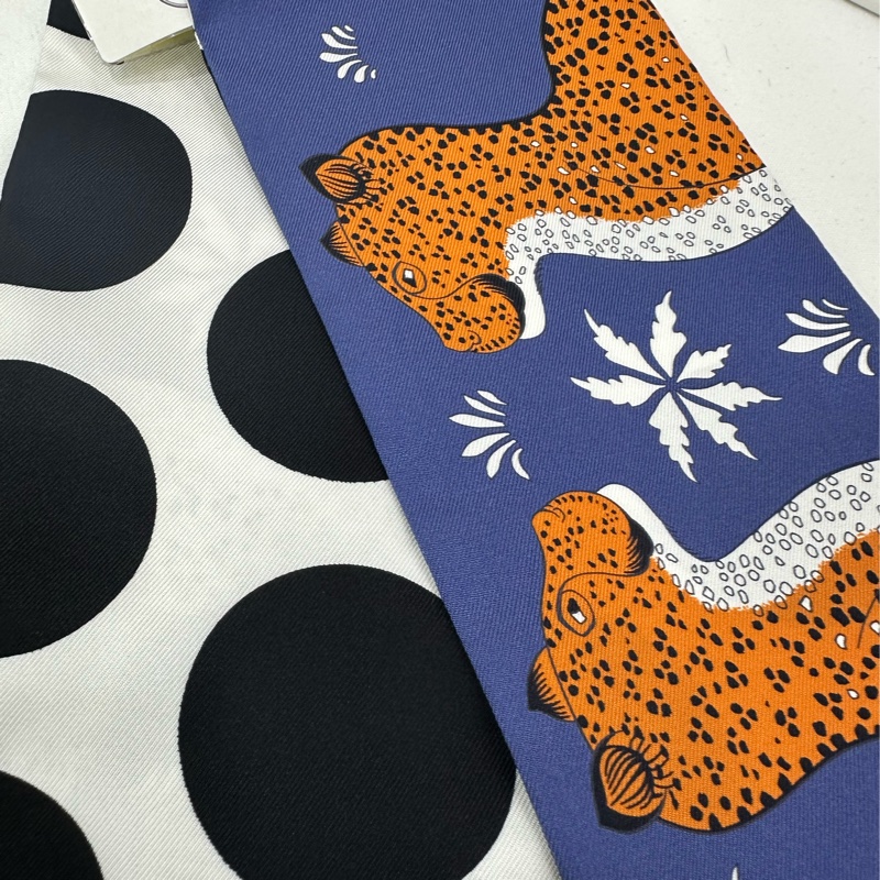 愛馬仕「花豹成雙」Twill up絲巾 全新 尺寸：11*85 全新-4