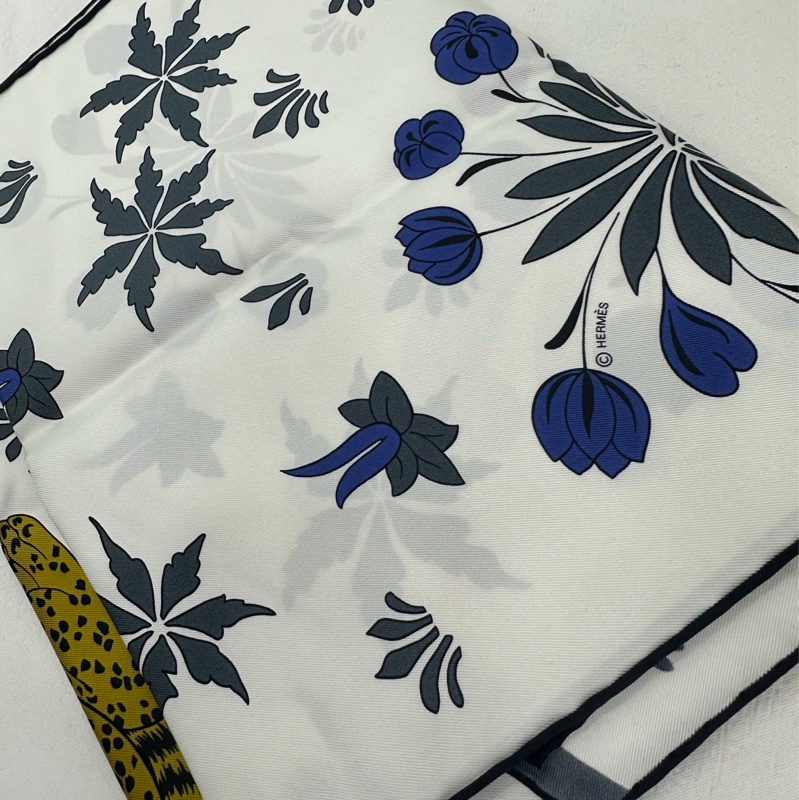 Hermes 愛馬仕絲巾180×30尺寸花豹成雙系列長twilly 全新-1