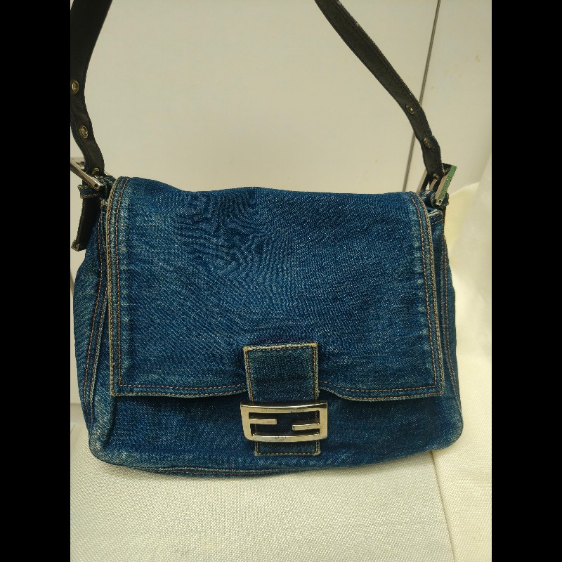 🔥年終狂降🔥【限時降價只到12/31（原22,800）】【8成新】㊣✨ FENDI✨芬迪 藍色 牛仔 掀蓋式 釘釦 法棍包 牛仔包 腋下包 肩背包/二手包/二手精品/保證正品🌳二手樹屋🌳-1
