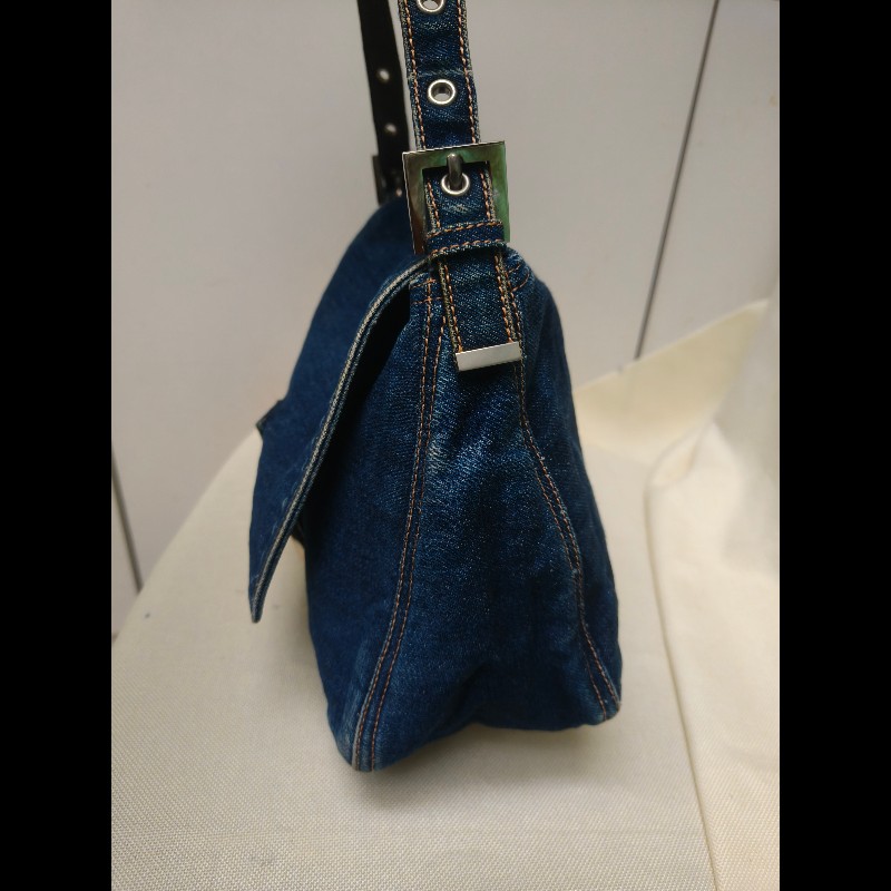 🔥年終狂降🔥【限時降價只到12/31（原22,800）】【8成新】㊣✨ FENDI✨芬迪 藍色 牛仔 掀蓋式 釘釦 法棍包 牛仔包 腋下包 肩背包/二手包/二手精品/保證正品🌳二手樹屋🌳-2