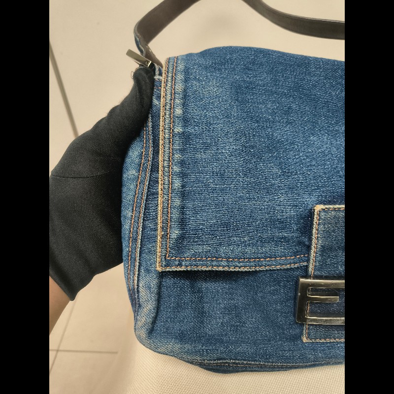 🔥年終狂降🔥【限時降價只到12/31（原22,800）】【8成新】㊣✨ FENDI✨芬迪 藍色 牛仔 掀蓋式 釘釦 法棍包 牛仔包 腋下包 肩背包/二手包/二手精品/保證正品🌳二手樹屋🌳-7