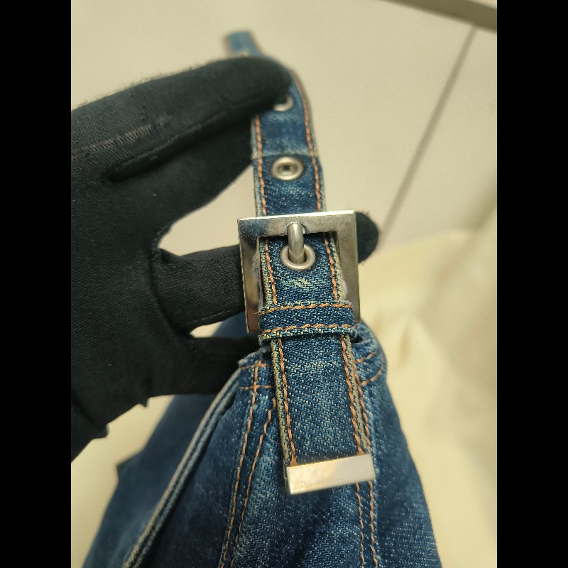 🔥年終狂降🔥【限時降價只到12/31（原22,800）】【8成新】㊣✨ FENDI✨芬迪 藍色 牛仔 掀蓋式 釘釦 法棍包 牛仔包 腋下包 肩背包/二手包/二手精品/保證正品🌳二手樹屋🌳-16