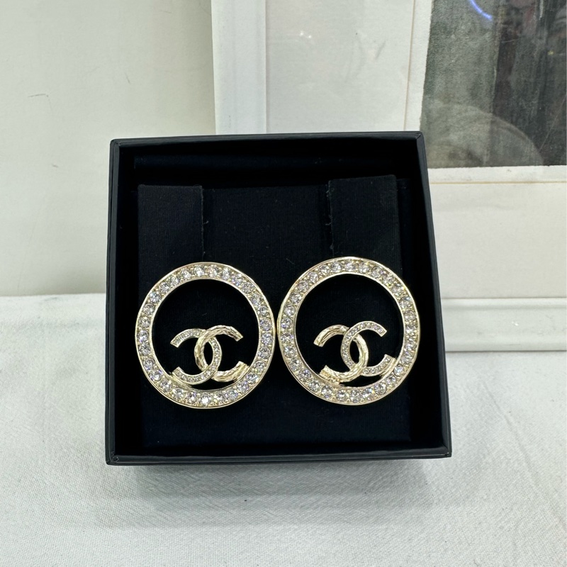 Chanel圓形滿水鑽雙C大logo 大耳環/耳環～-2