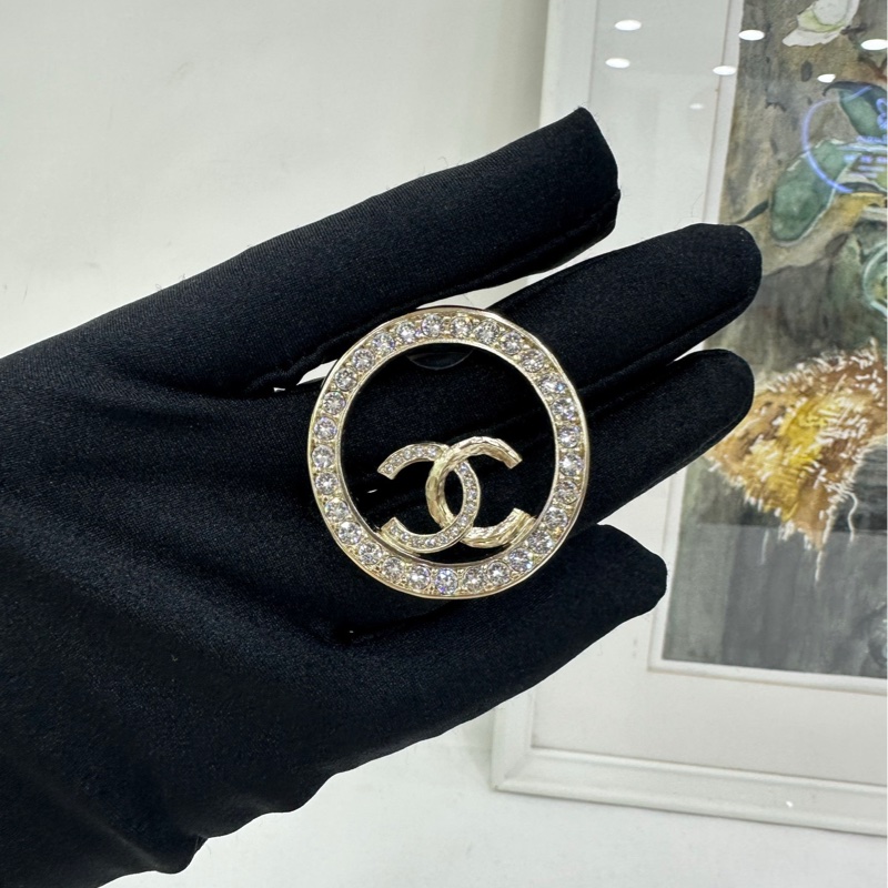 Chanel圓形滿水鑽雙C大logo 大耳環/耳環～-7