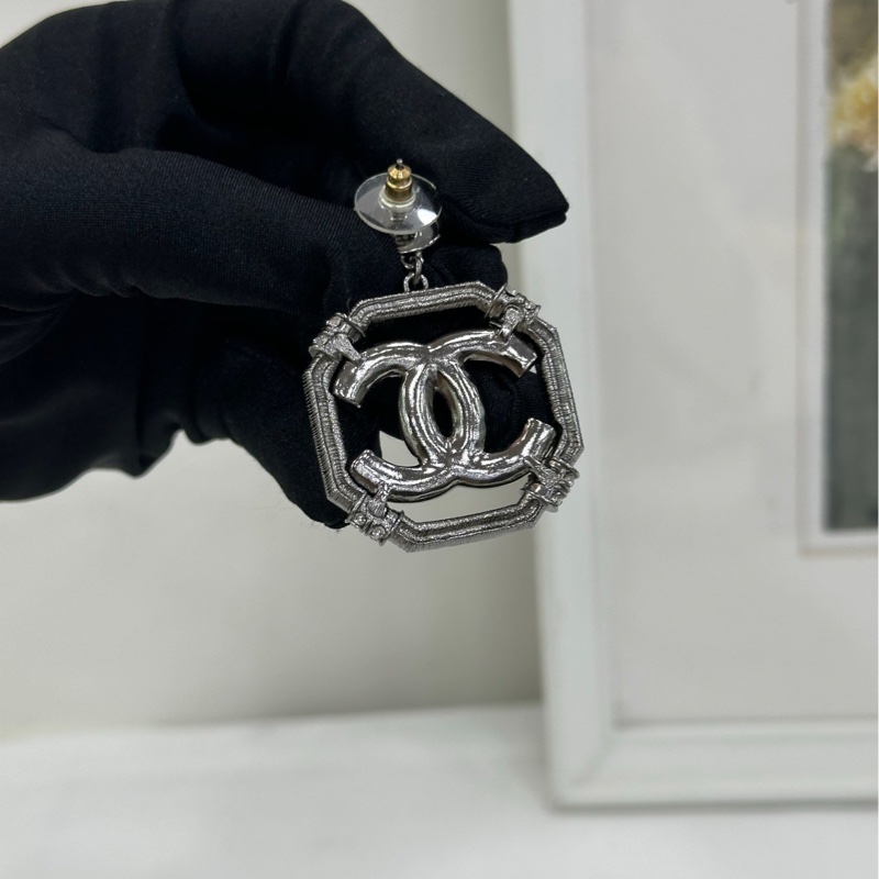 Chanel香奈兒耳環-21秋冬高級手工坊珍珠耳環方框雙Clogo復古槍色-6