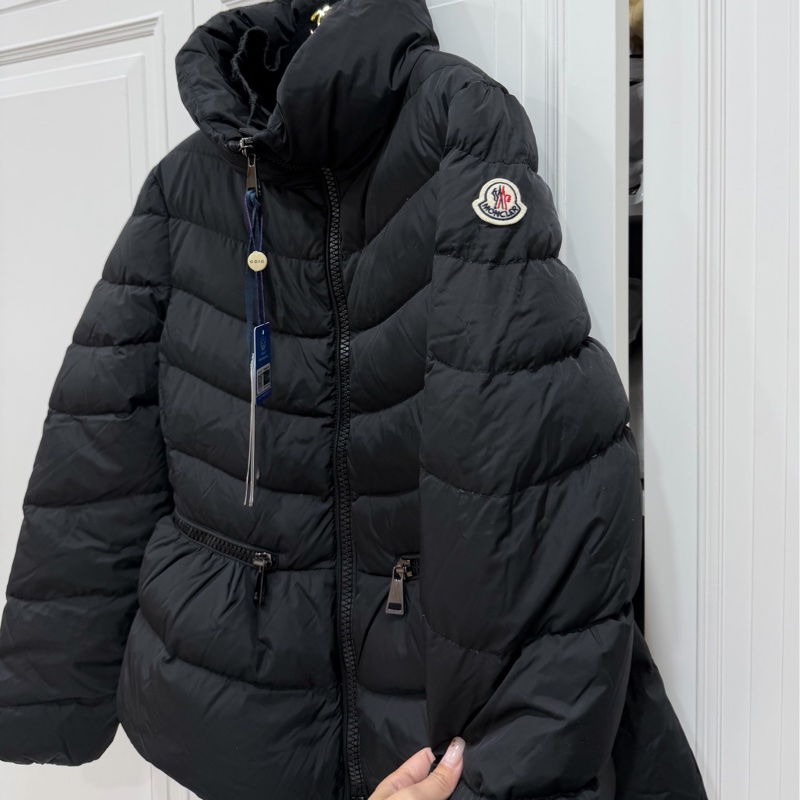 moncler 黑色 立領 輕羽絨 短版羽絨 羽絨外套 夾克 風衣外套 防風外套-1