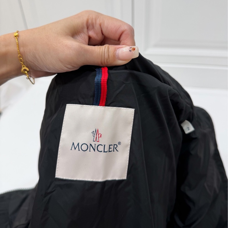 moncler 黑色 立領 輕羽絨 短版羽絨 羽絨外套 夾克 風衣外套 防風外套-18