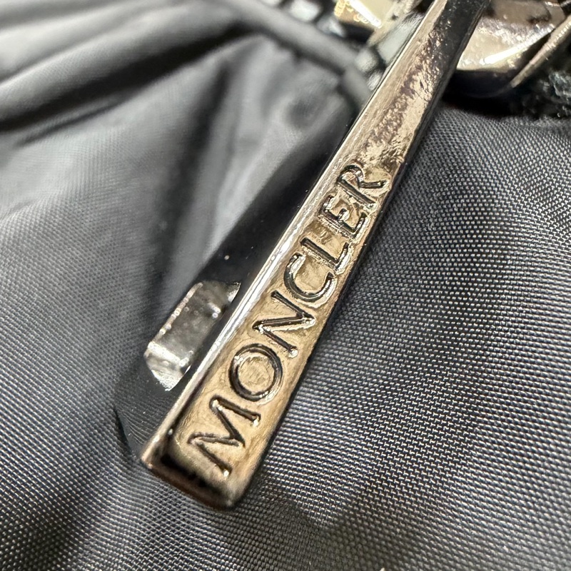 moncler 黑色 立領 輕羽絨 短版羽絨 羽絨外套 夾克 風衣外套 防風外套-25