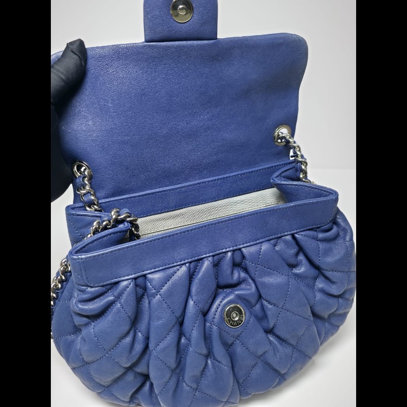 Chanel - Chain Flap Bag-17