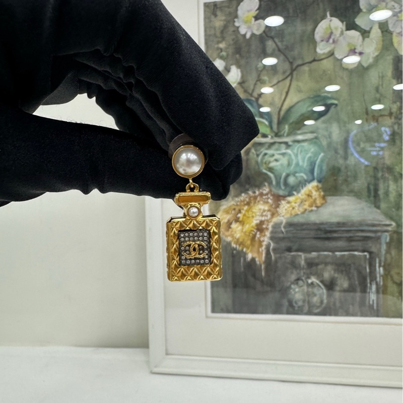 Chanel/香奈兒 5號香水瓶水鑽耳環耳釘 難買的款-4