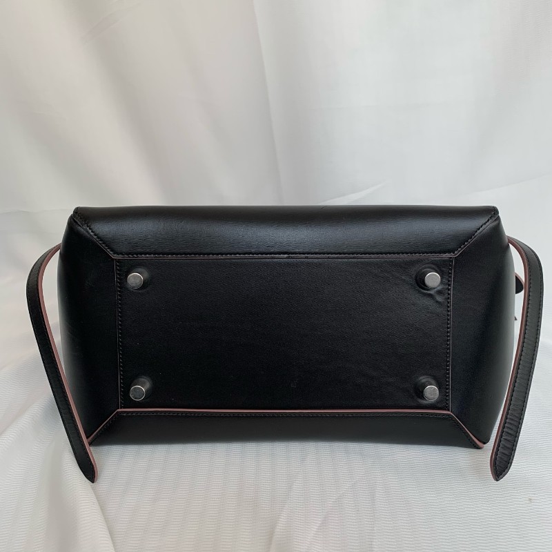 CELINE 黑色全皮鯰魚 底長28-4