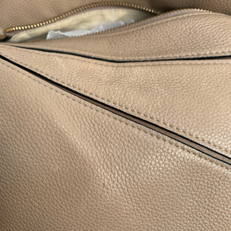 LOEWE 沙色puzzle小號 底長22cm-11