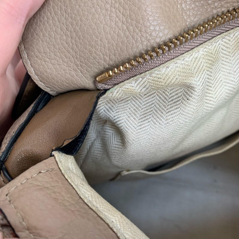 LOEWE 沙色puzzle小號 底長22cm-14