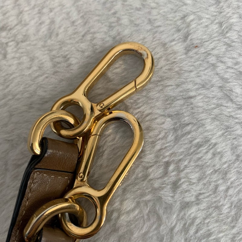 LOEWE 沙色puzzle小號 底長22cm-15