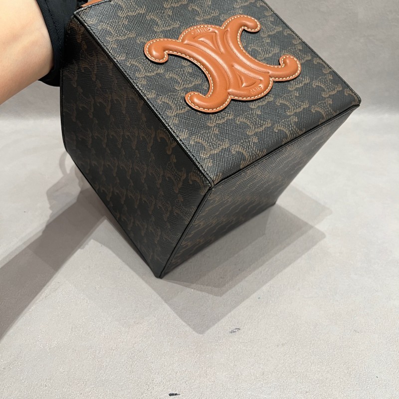 Celine Cube凱旋門老花立體方盒子包手提包-4