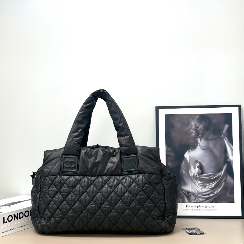新到🖤Chanel coco cocoon太空系列羽絨托特包-4