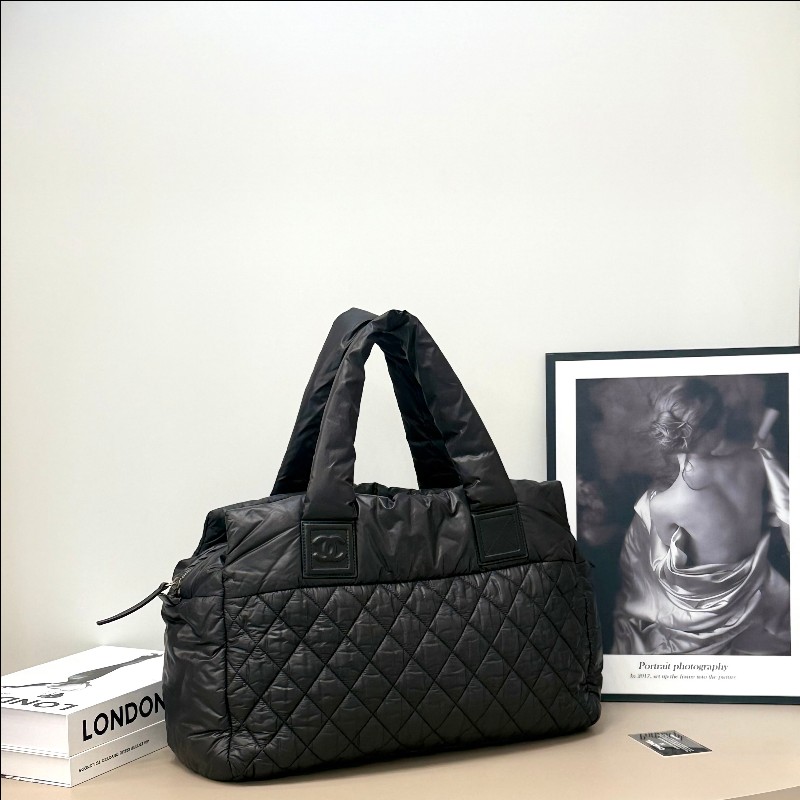 新到🖤Chanel coco cocoon太空系列羽絨托特包-6