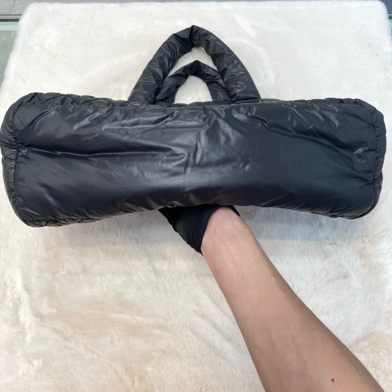 新到🖤Chanel coco cocoon太空系列羽絨托特包-13