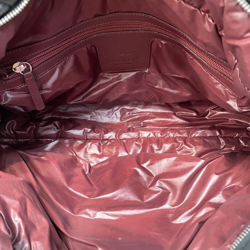 新到🖤Chanel coco cocoon太空系列羽絨托特包-16