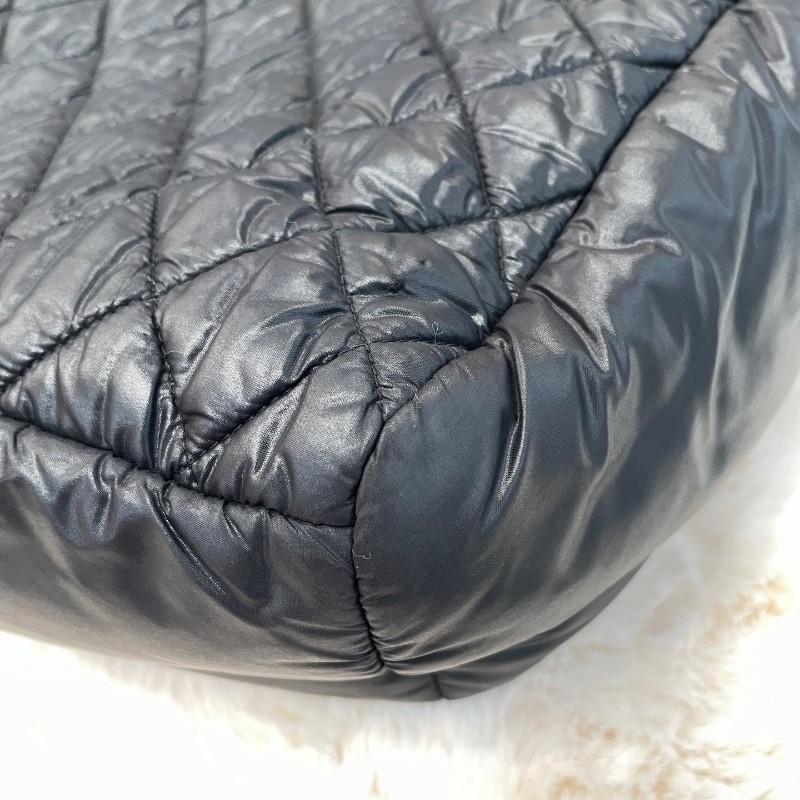 新到🖤Chanel coco cocoon太空系列羽絨托特包-22