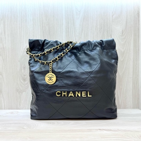 Chanel黑金小牛皮小號22Bag/AS3260