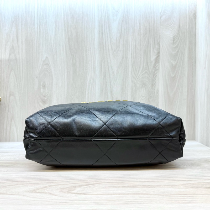 Chanel黑金小牛皮小號22Bag/AS3260-4