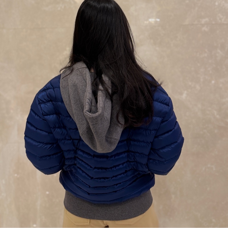 Burberry 雙面羽絨外套-7