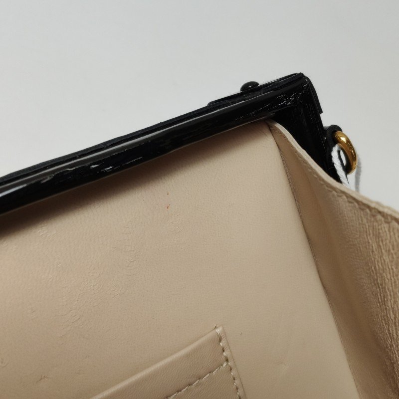 Louis Vuitton(LV)Petite Malle小盒子小號牛皮水波紋S-lock鎖扣斜挎包單肩包-9