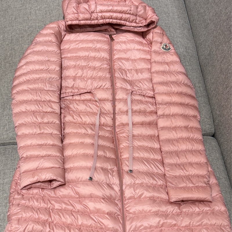 Moncler 中長版薄羽絨外套-1