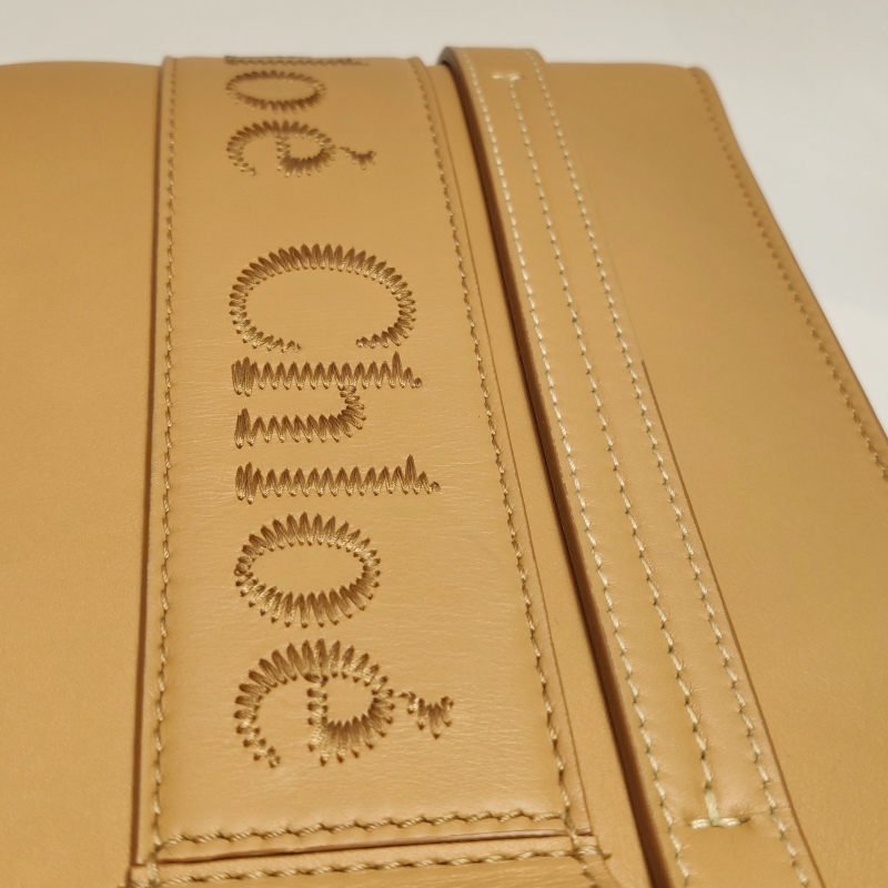 Chloe Woody小號牛皮純色徽標緞帶斜挎包單肩包-12