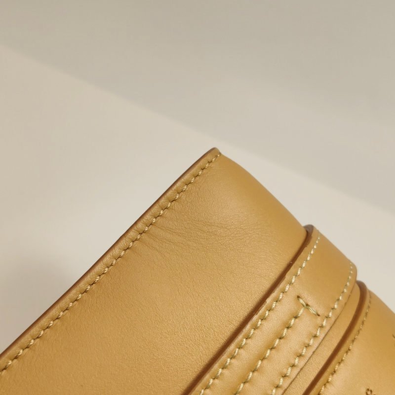 Chloe Woody小號牛皮純色徽標緞帶斜挎包單肩包-17