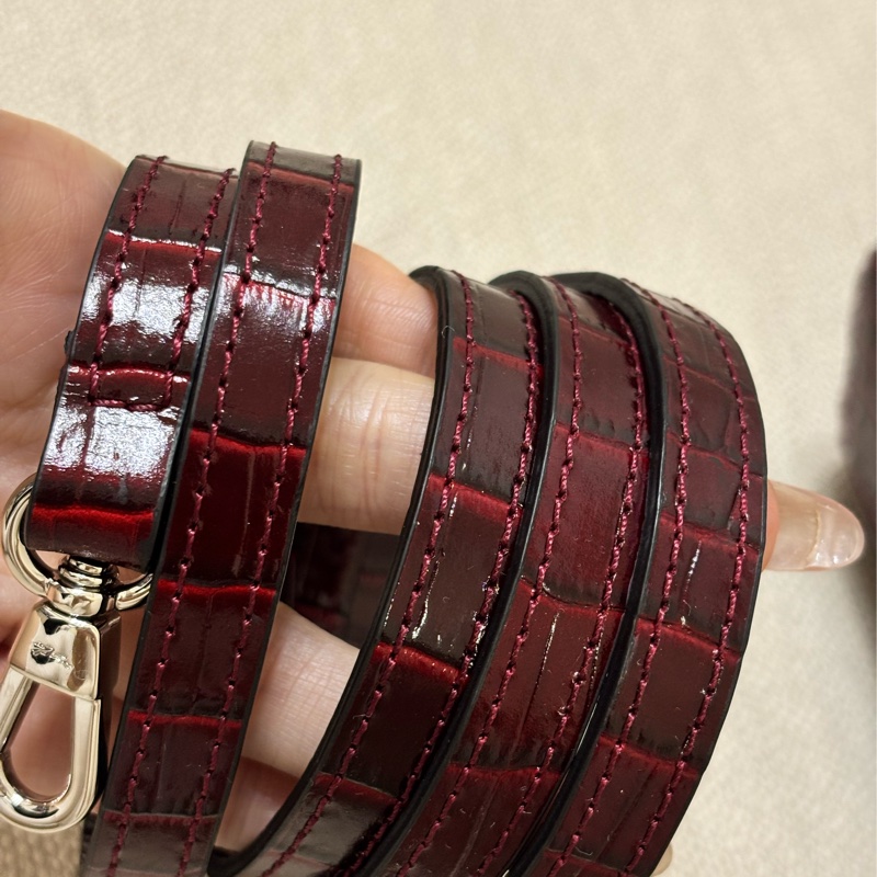 LONGCHAMP ROSEAU系列竹節鱷魚紋小牛皮手提/斜背兩用包 酒紅色-8