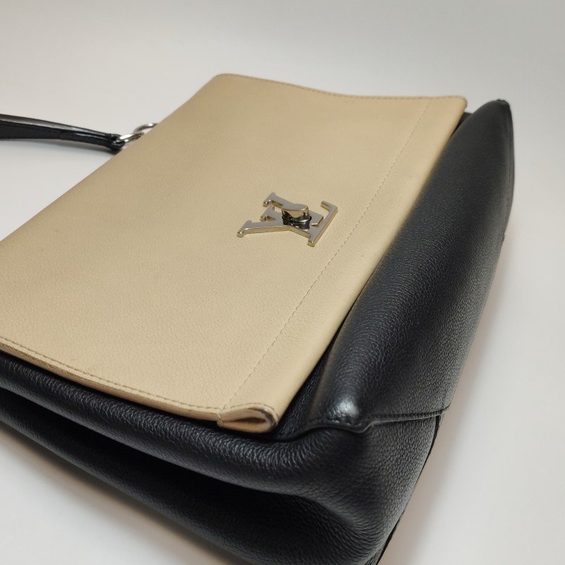 Louis Vuitton(LV)Lockme牛皮撞色LV轉鎖斜挎包單肩包-13