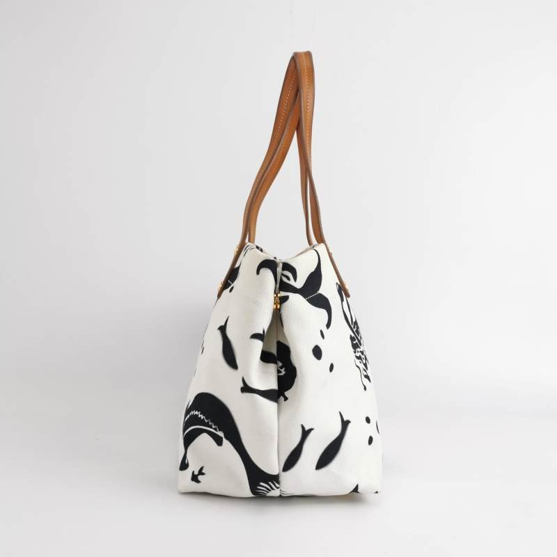 Prada牛皮羊皮帆布拼色印花字母Logo單肩包-2