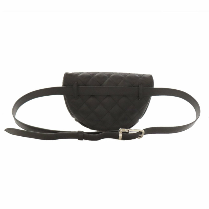 香奈兒 (CHANEL) Matelasse 絎縫腰包/臀包，銀色五金配件，羊皮材質，女士款-1